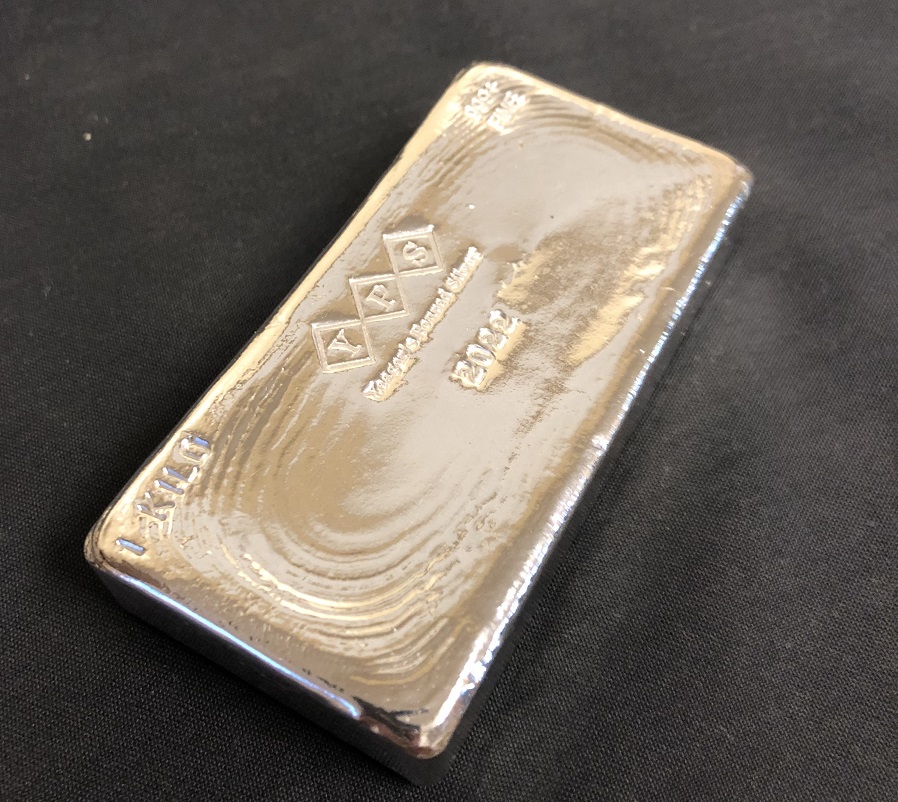 1 Kilo Yeager's Poured Silver Bar - 2023