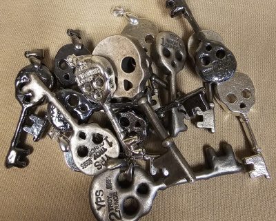 Yeager’s Poured Silver Skeleton Keys